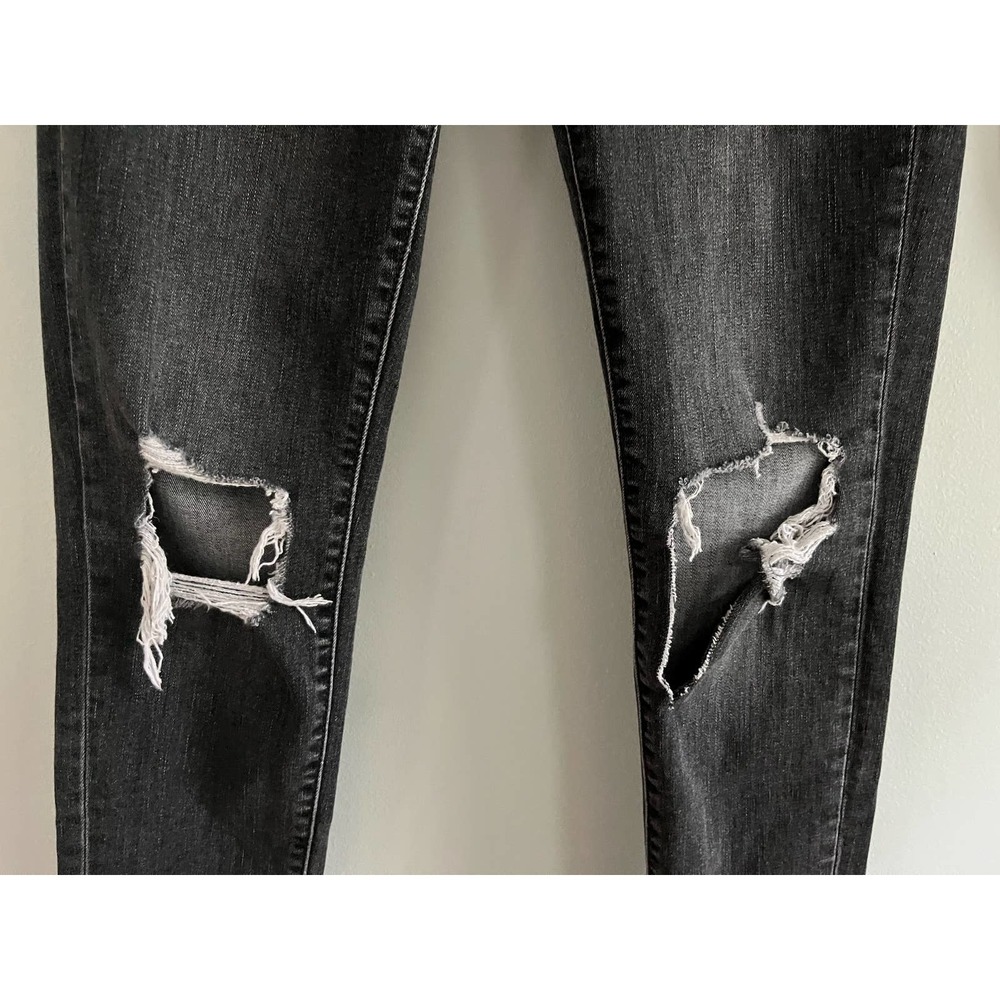 Levi’s Jeans | Curvy Skinny Distressed Gray | Sz 28 - Picture 3 of 9